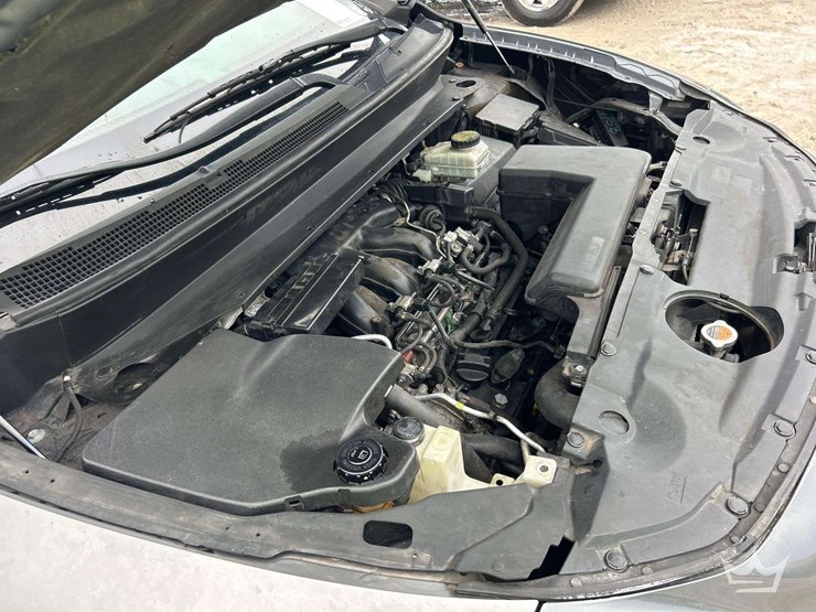 2015-infiniti-qx60-suv-image-9