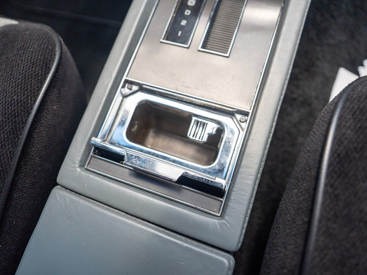 #113-•-1987-buick-grand-national-image-81