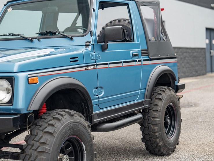 #101-•-offered-at-no-reserve-|-1987-suzuki-samurai-image-40
