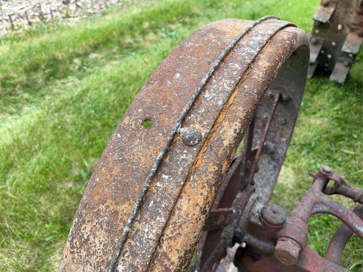 mccormick-deering-wk-40-image-18