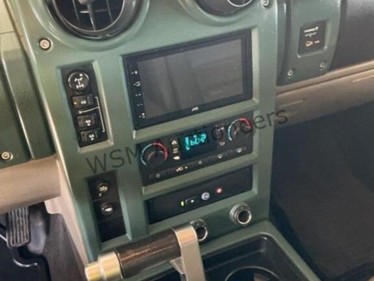 2005-hummer-h2-image-21