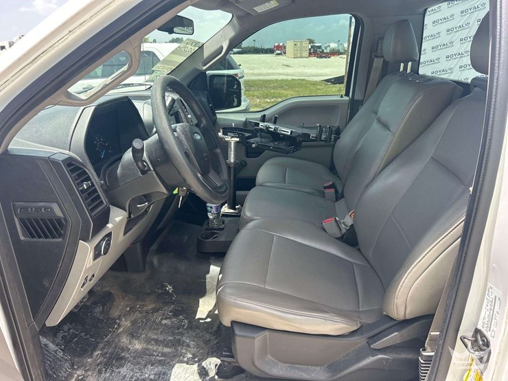 2017-ford-f150-image-14