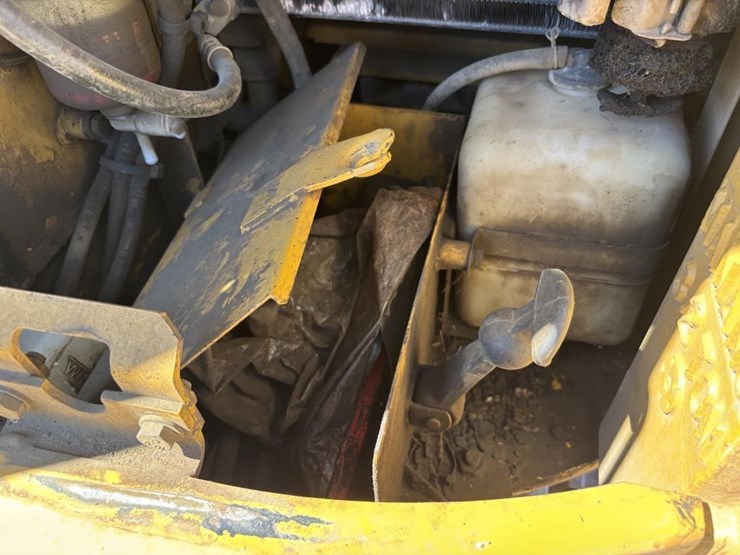 caterpillar-313b-image-36