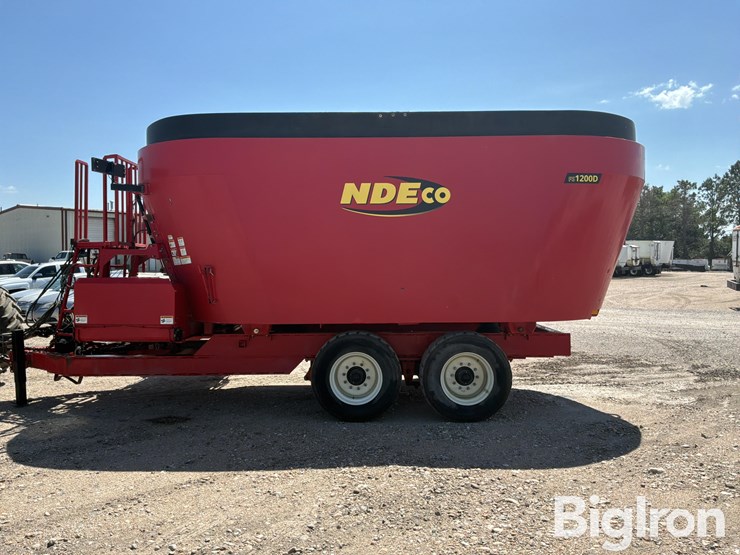 2022-nde-22fs1200d-t/a-feed-mixer-wagon-image-8