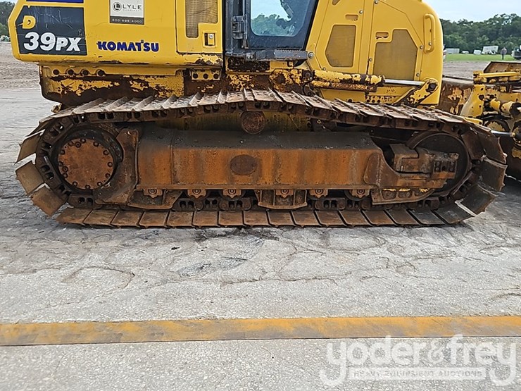 2023-komatsu-d39px-24-image-8
