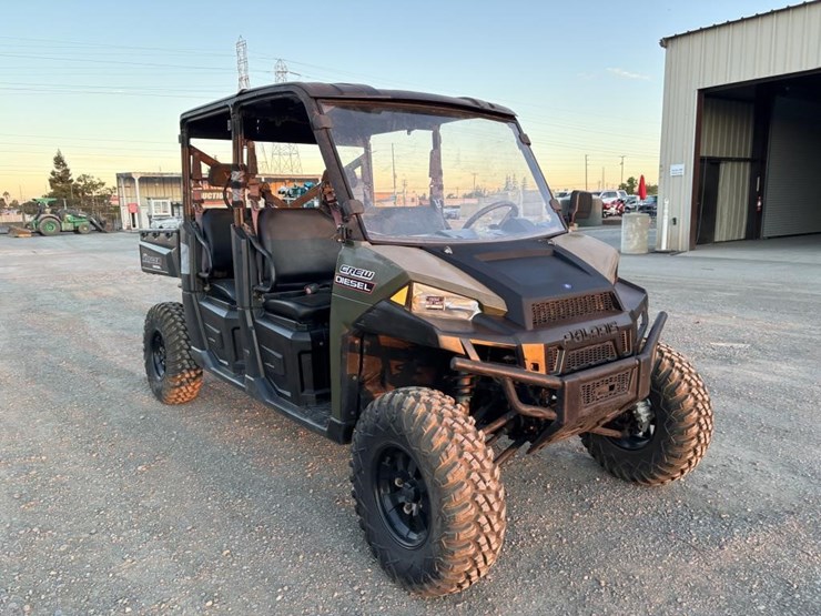 2015-polaris-ranger-crew-image-2