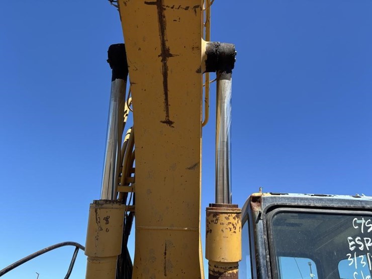 caterpillar-313b-image-17
