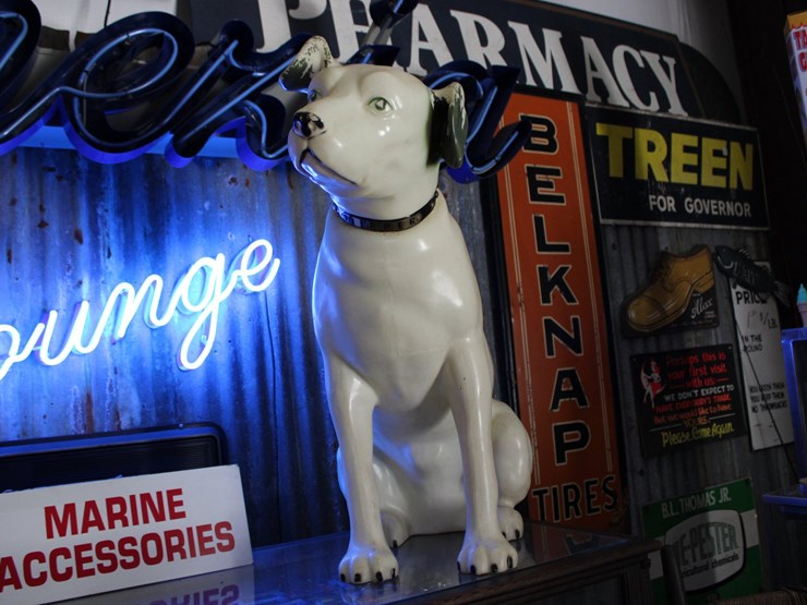 #297-•-rca-nipper-dog-statue-image-1