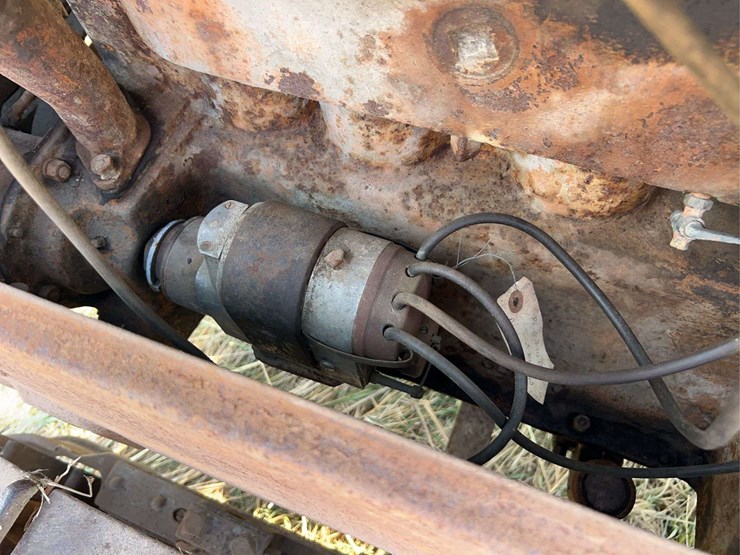cletrac-model-k-crawler-image-26