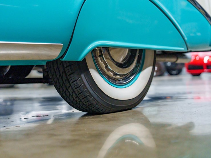 #100-•-1956-chevrolet-bel-air-convertible-image-18