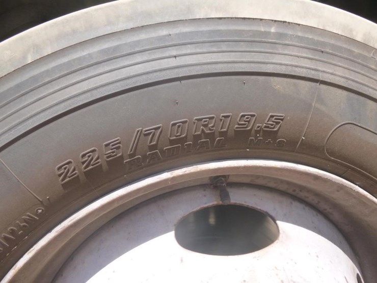 2005-ford-f450-image-34