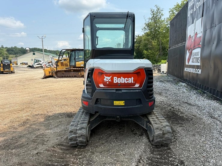 2023-bobcat-e35i-image-3