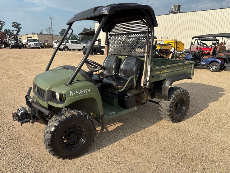 john-deere-gator-image-1