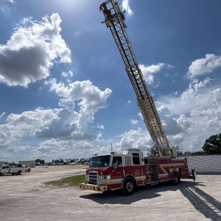 2007 PIERCE VELOCITY