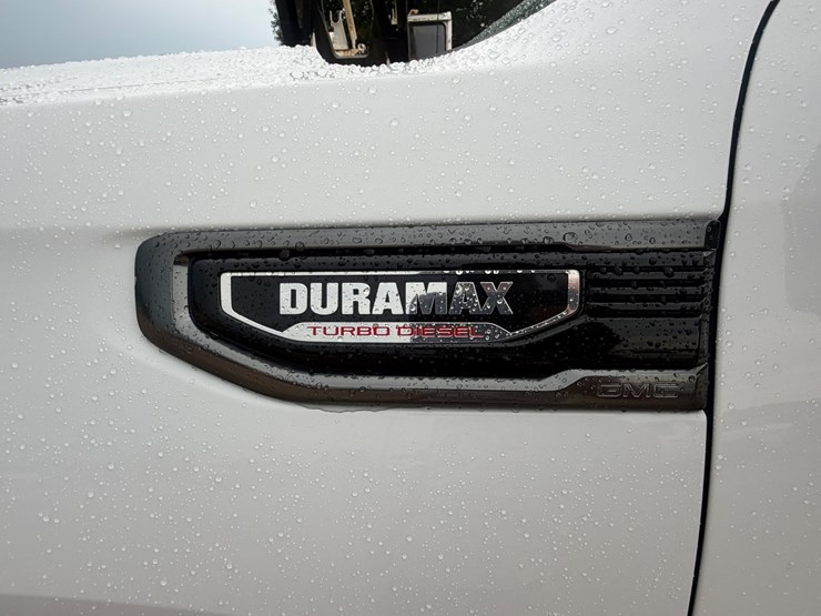 2021-gmc-sierra-1500-image-18