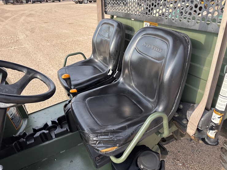 john-deere-gator-image-5