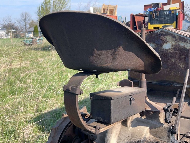 cletrac-crawler-image-19