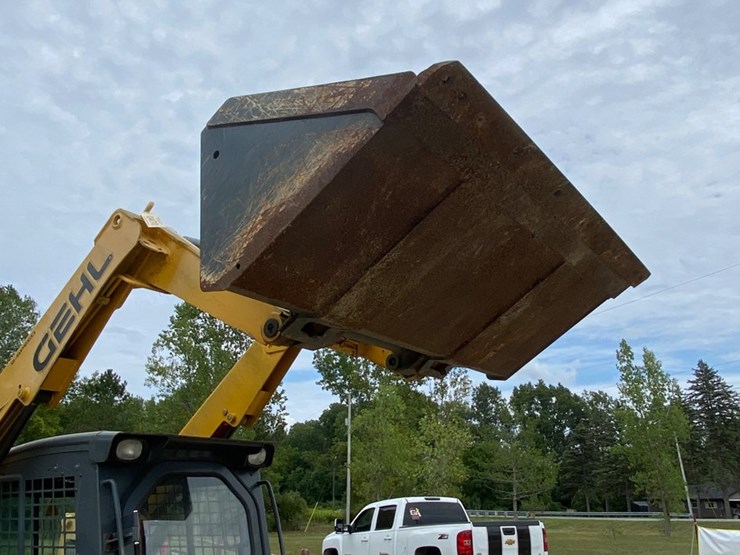 #470-•-gehl-skid-steer-image-4