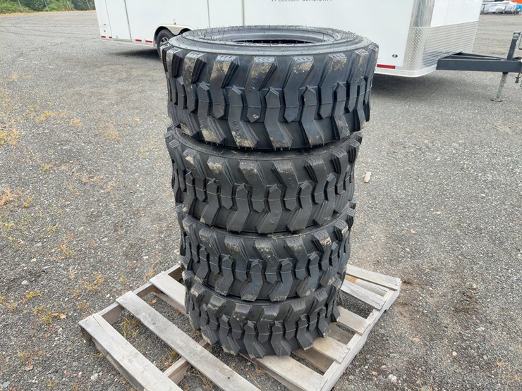 (4)-12-16.5-skid-steer-tires-image-3