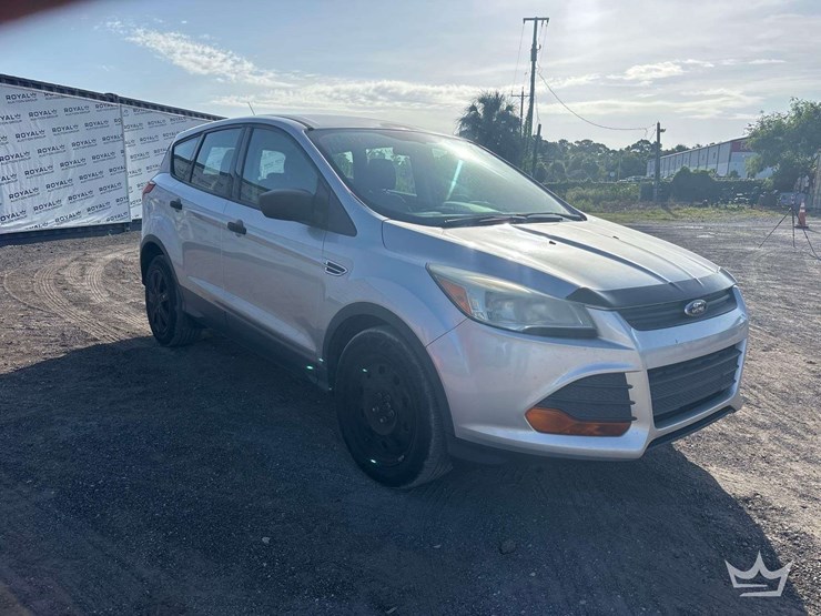 2014-ford-escape-image-2