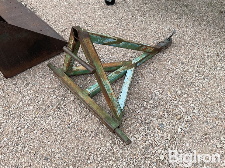 shop-built-3-pt-auger-mover-image-1