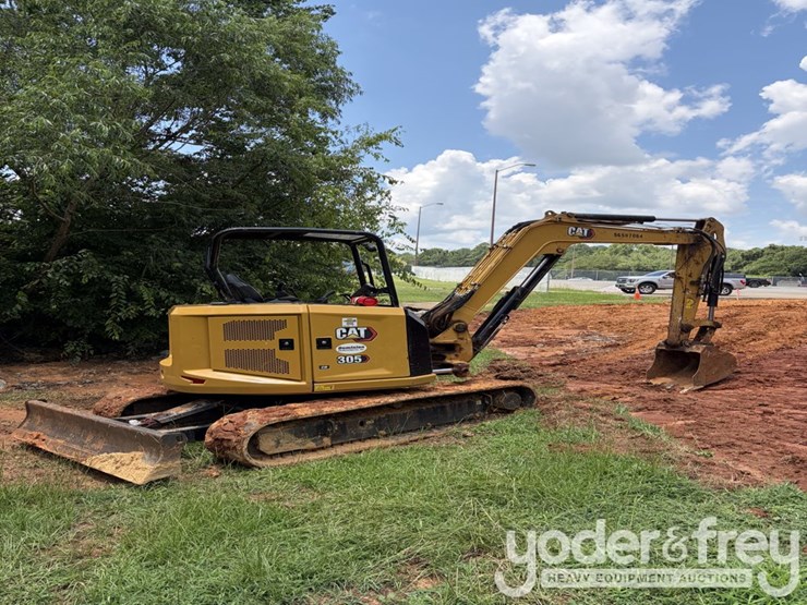 2024-caterpillar-305-image-5