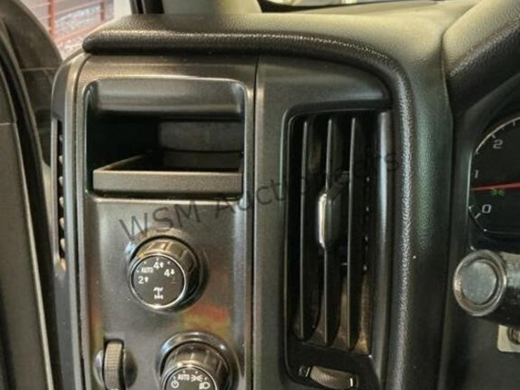 2015-chevrolet-silverado-1500-image-22