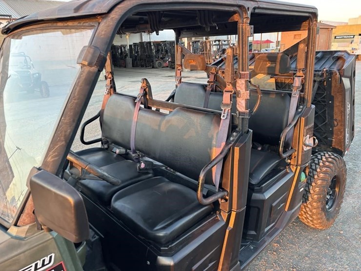 2015-polaris-ranger-crew-image-11