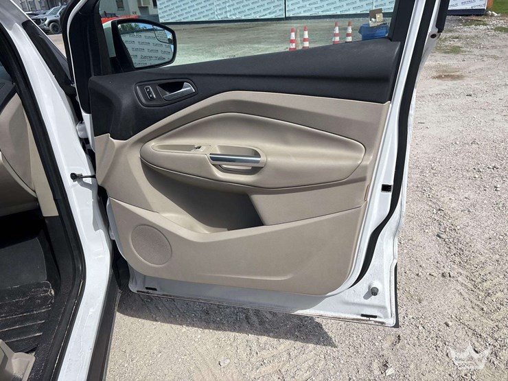 2014-ford-escape-image-20