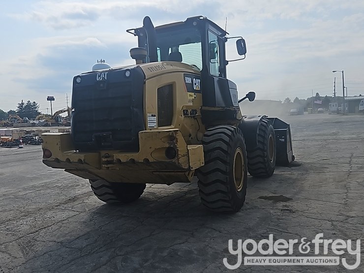 2014-caterpillar-938k-image-6