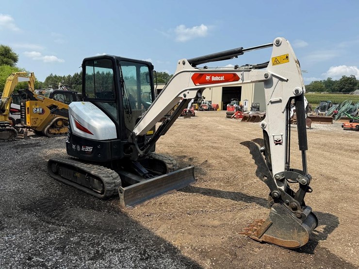 2023-bobcat-e35i-image-6