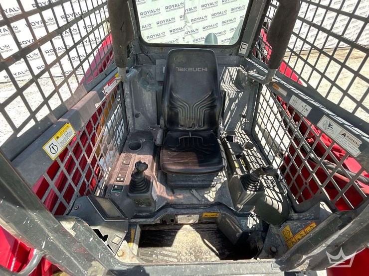 takeuchi-tl12r2-image-13