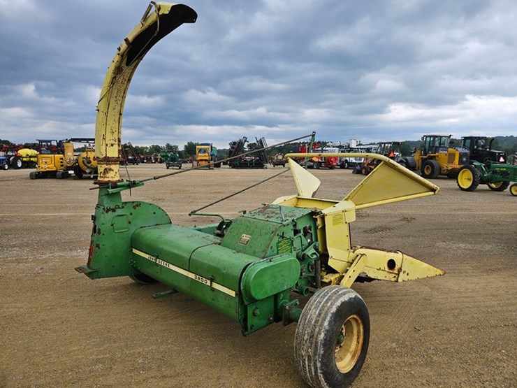 john-deere-3800-image-5