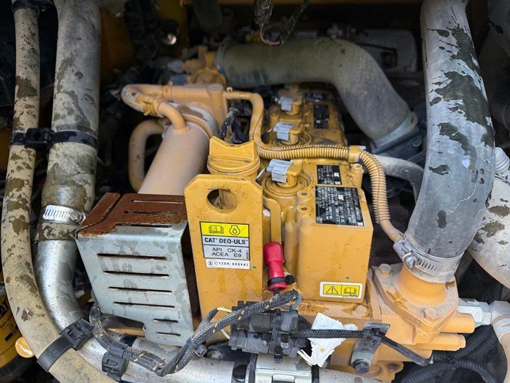 2019-caterpillar-289d3-image-16