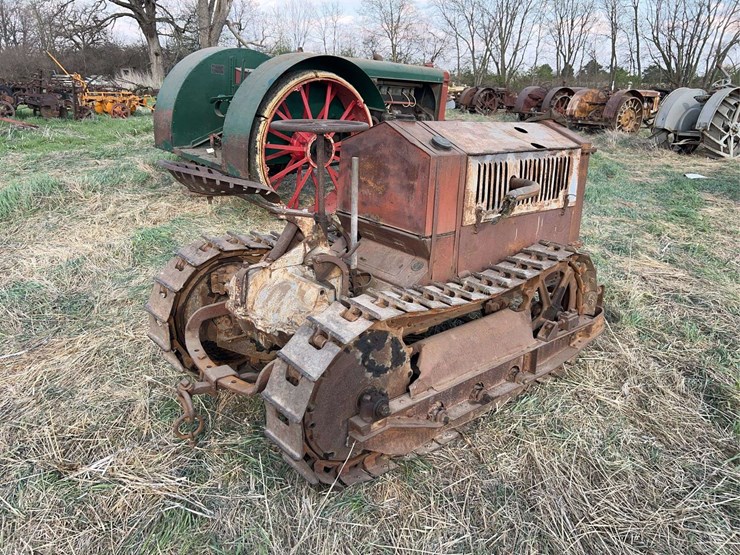 cletrac-model-k-crawler-image-3