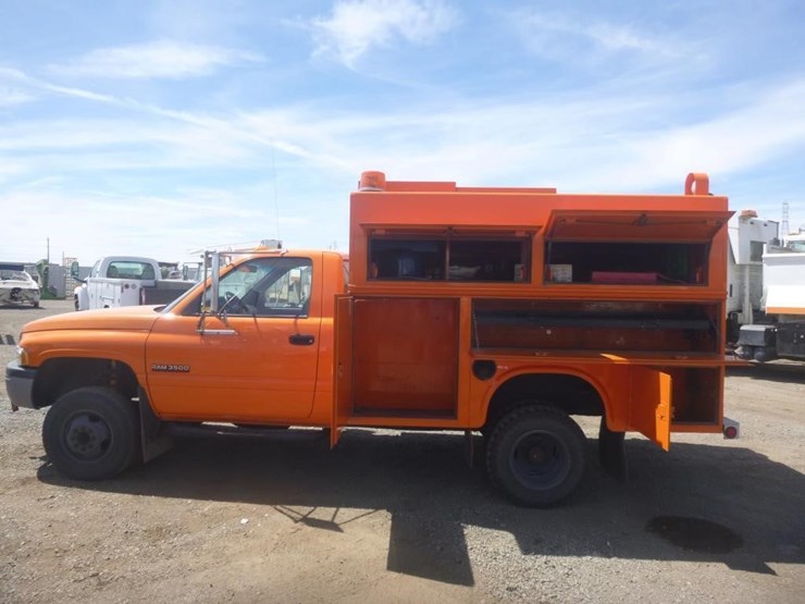 1999-dodge-ram-3500-image-5