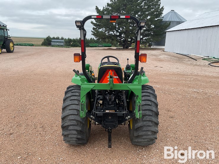 2013-john-deere-3032e-image-6