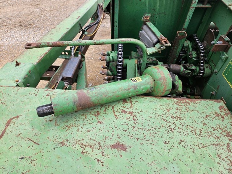 john-deere-3800-image-24