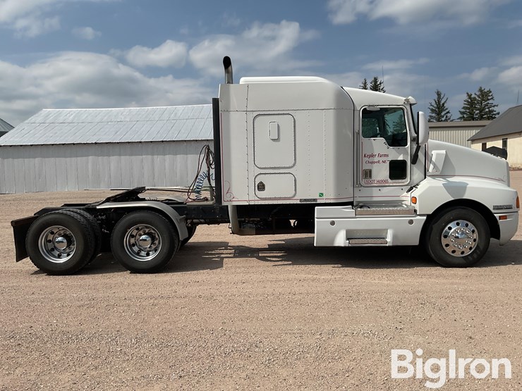 1998-kenworth-t600-image-4