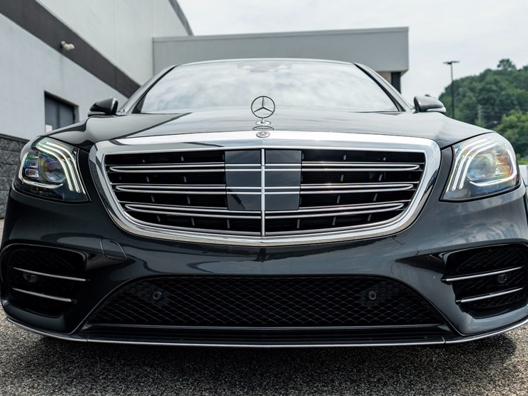 #103-•-2020-mercedes-benz-s560-sedan-image-2