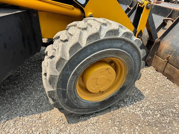 jcb-214e-image-20