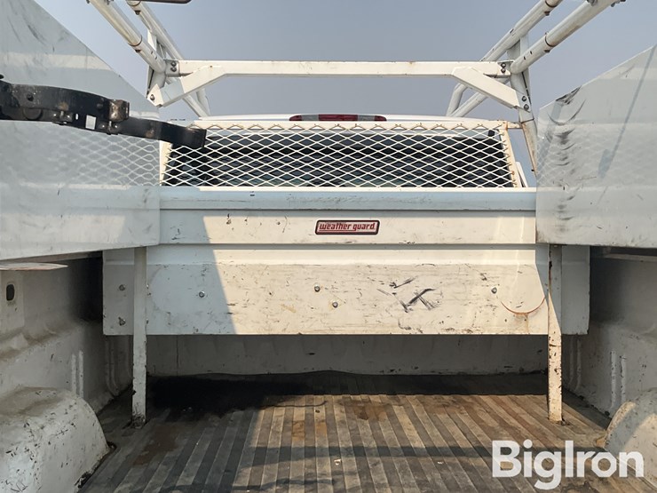 2008-chevrolet-silverado-3500-image-19