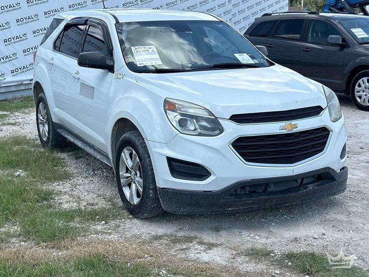 2017-chevrolet-equinox-image-4