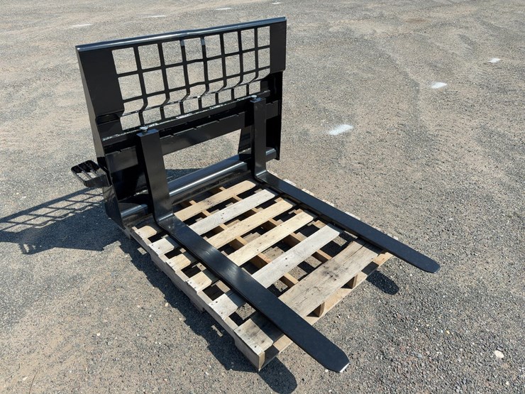 caterpillar-48"-forks-image-1