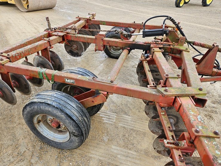 massey-ferguson-620-image-20