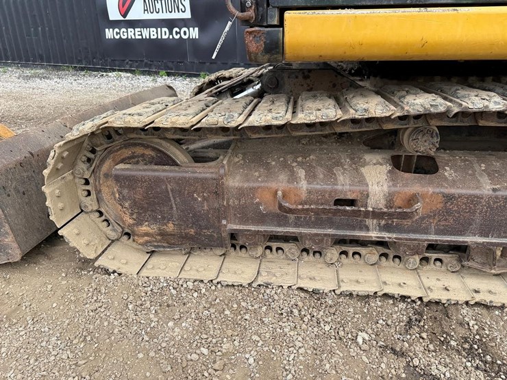2014-caterpillar-312e-image-19