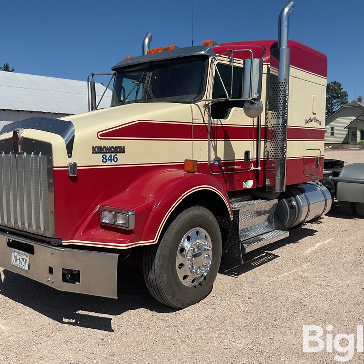 2012 KENWORTH T800