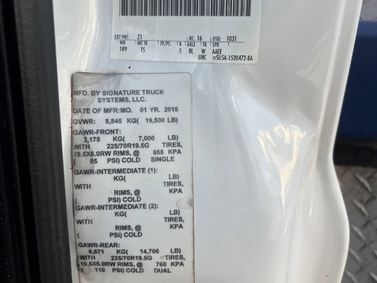 2015-ford-f550-image-19