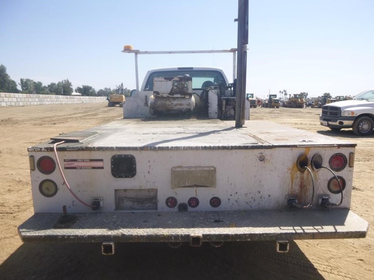 2005-ford-f450-image-22