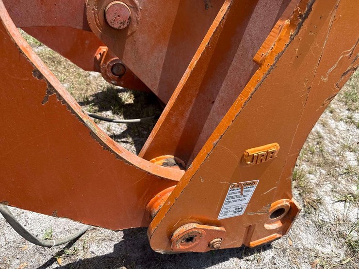 2021-hitachi-zw180-6-image-33